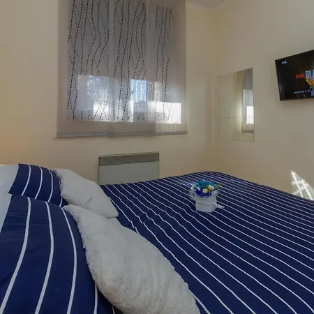 Predo 公寓 兹拉蒂博尔