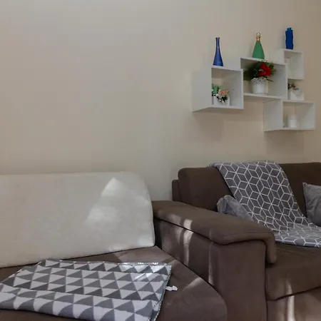 Predo Apartment *